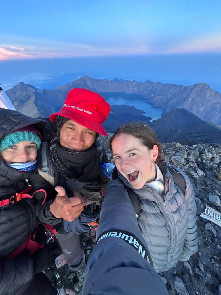Mount Rinjani Summit 3 Days 2 Night