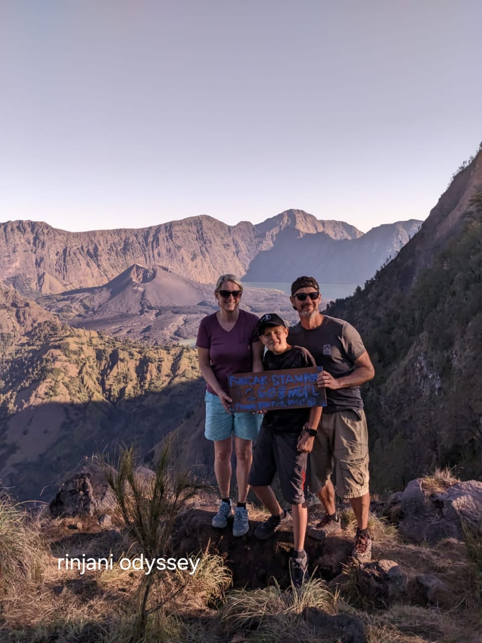 daca257e-c0ca-4525-8e6e-66bdafec0b85 mount rinjani setampol